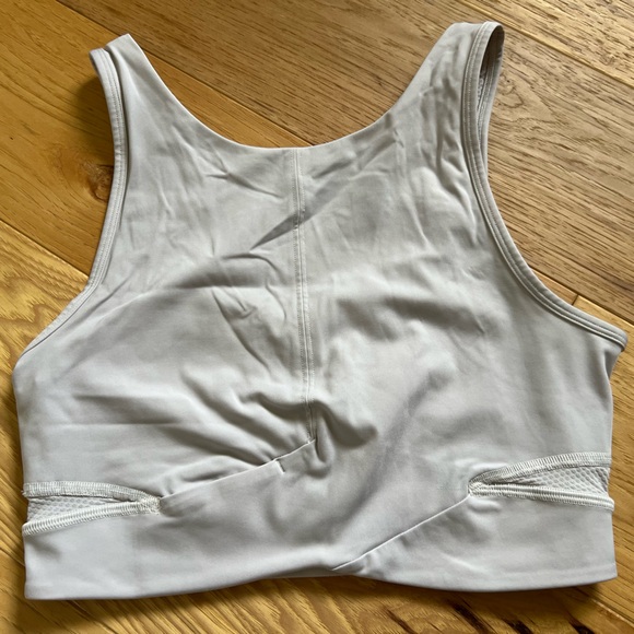 Lululemon Reversible Crop/Sports Bra - Picture 2 of 5